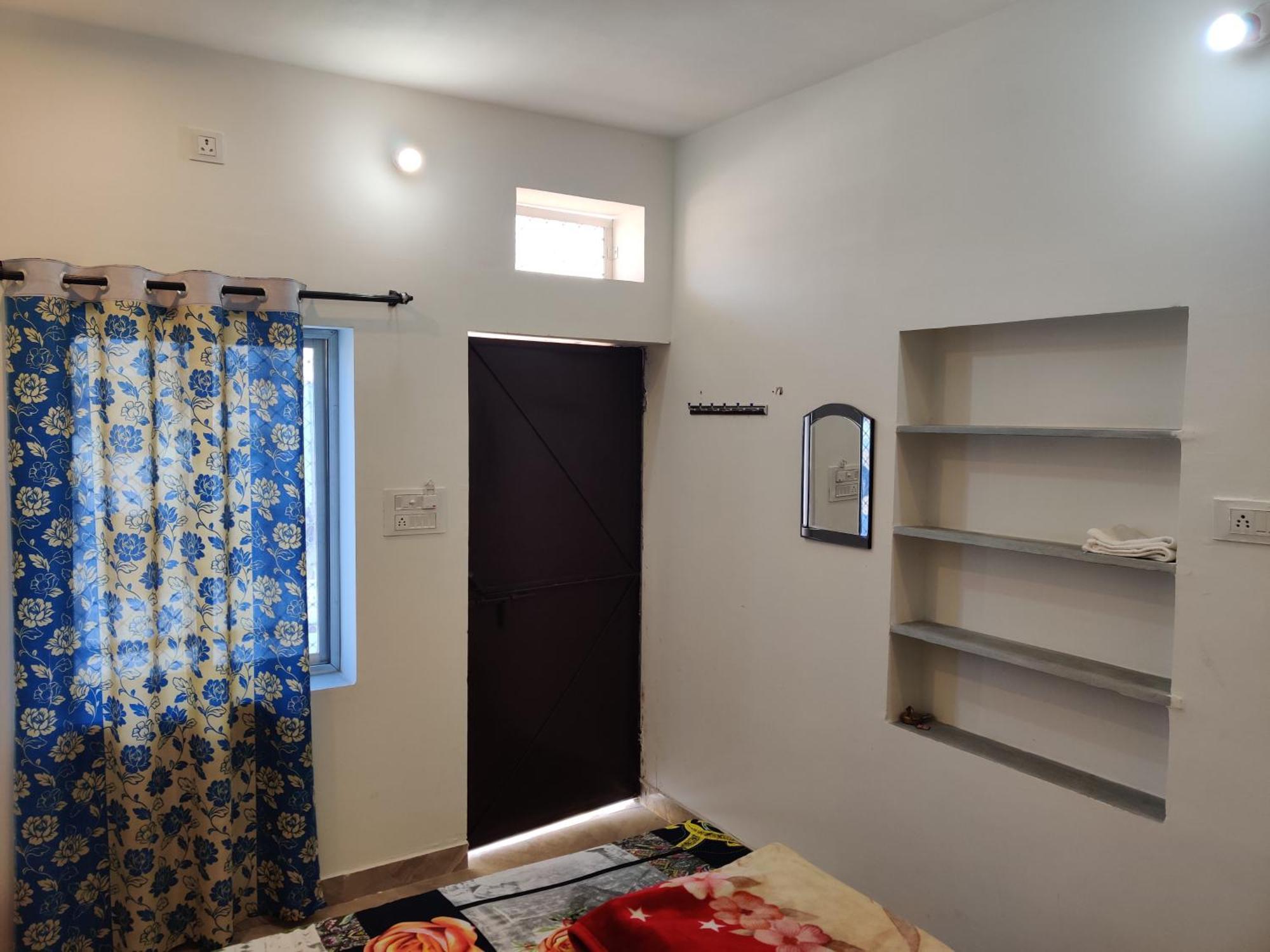 Varah Square Guest House Pushkar Pokój zdjęcie