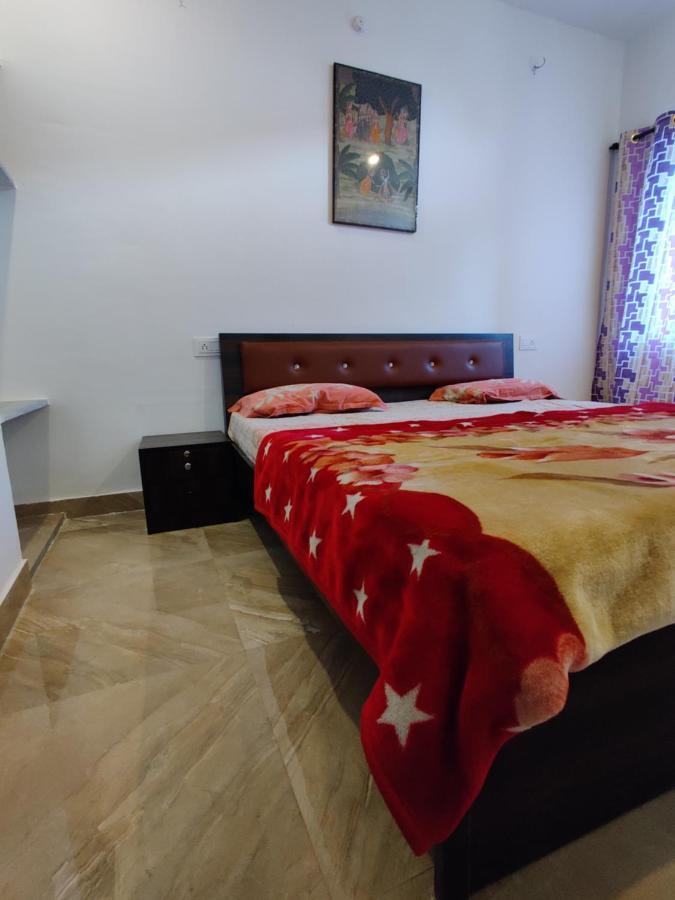 Varah Square Guest House Pushkar Zewnętrze zdjęcie