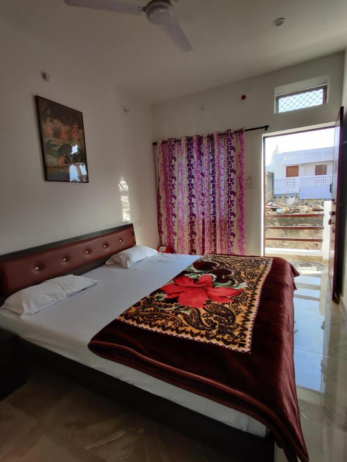 Varah Square Guest House Pushkar Zewnętrze zdjęcie